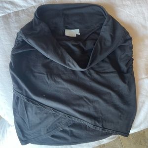 Athleta cross front skirt